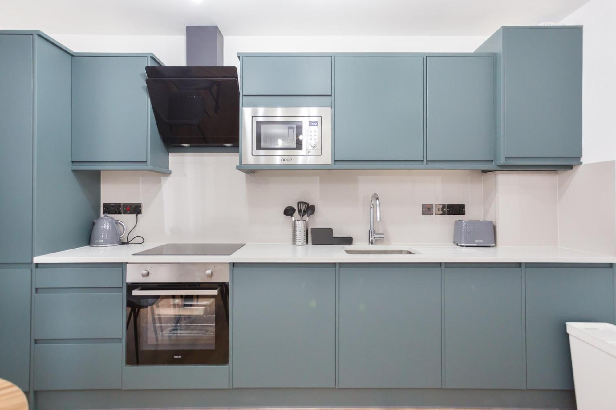 City Centre One Bedroom Apartment Next To Station, Newly Renovated Λονδίνο Εξωτερικό φωτογραφία